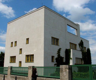 Analysis of Contemporary Architecture